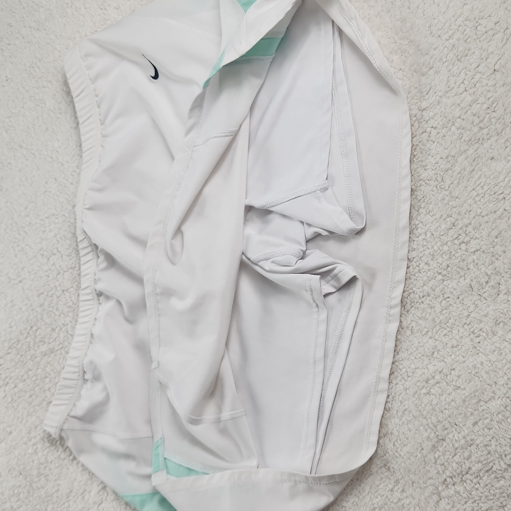 Nike White Skort with Mint Green Aqua Accents - Picture 6 of 10